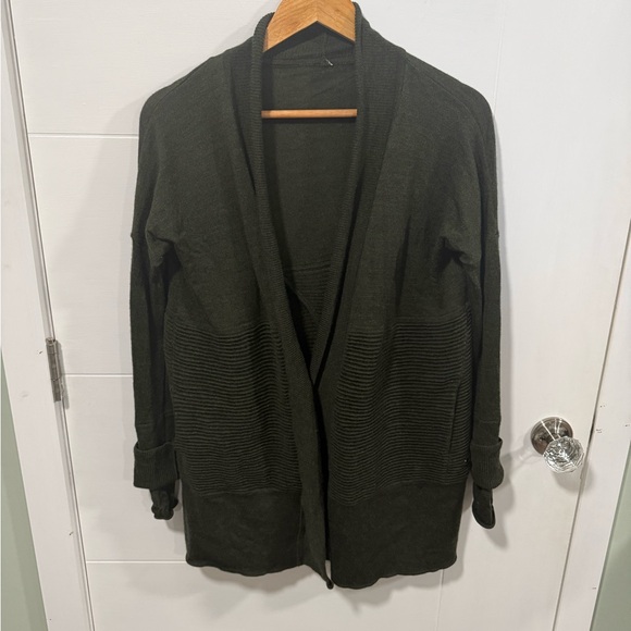 Lululemon Women's Sit In Lotus Wrap - Merino Wool - Heathered Dark Olive Green - Picture 5 of 11